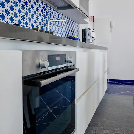 Yourhome - Blu Apartament *